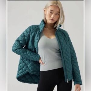 Athleta Whisper Featherless Jacket size 1X